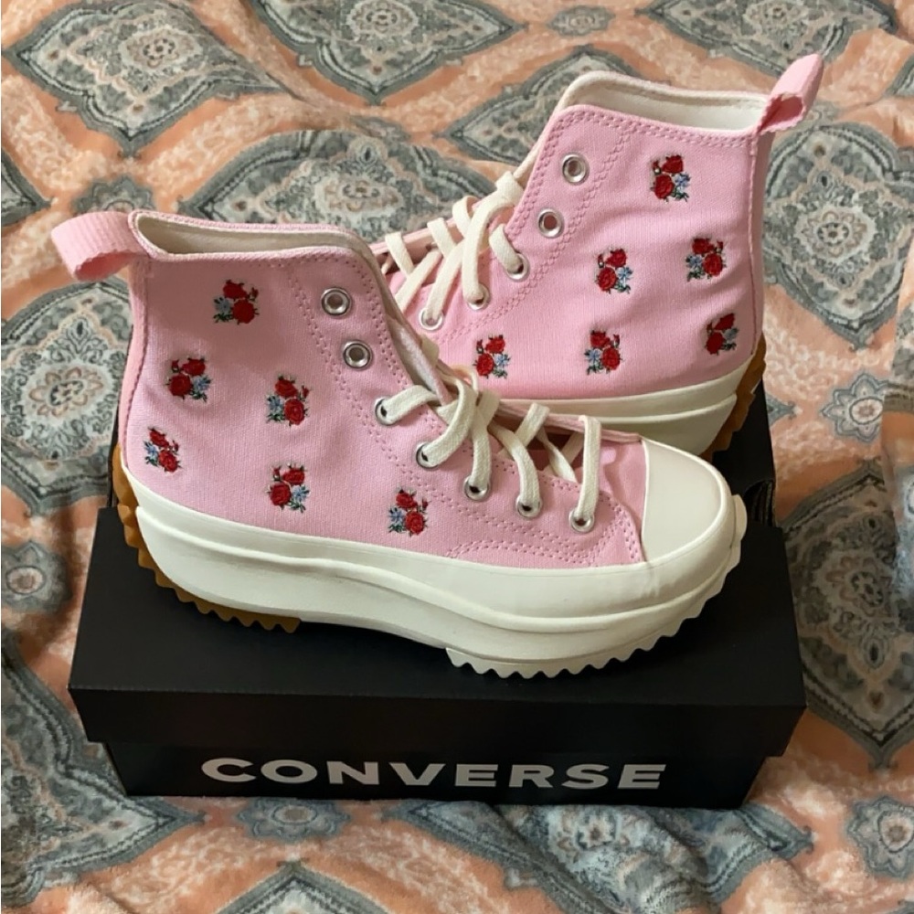 Converse Run Star Hike Platform Embroidered Floral